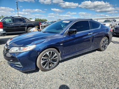 1HGCT1B78HA****** 2017 Honda Accord
