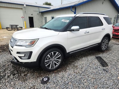 1FM5K8HT8HG****** 2017 Ford Explorer