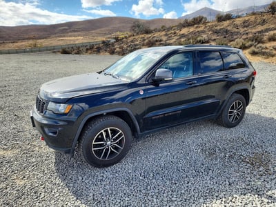 1C4RJFLG2HC****** 2017 Jeep Grand Cherokee