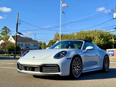 WP0BB2A96RS****** 2024 Porsche 911
