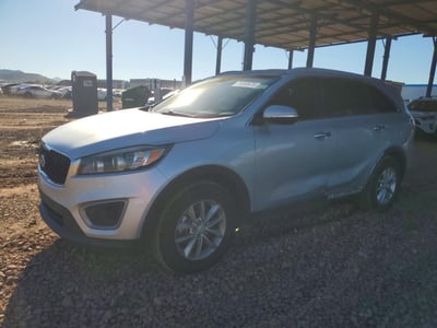 5XYPG4A31GG****** 2016 Kia Sorento