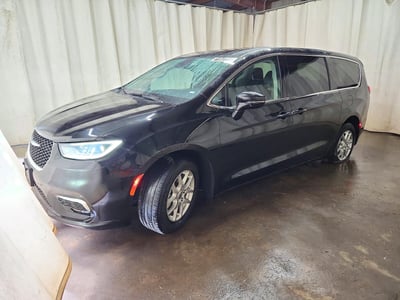 2C4RC1BG4RR****** 2024 Chrysler Pacifica