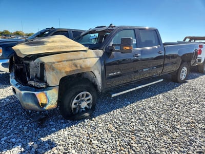 1GC4KZCY0JF****** 2018 Chevrolet Silverado