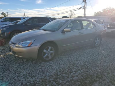 1HGCM56673A****** 2003 Honda Accord