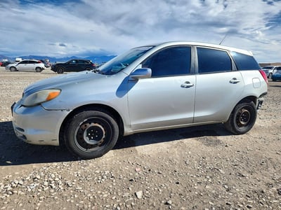 2T1KR32E54C****** 2004 Toyota Matrix