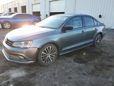 3VWD17AJ9GM****** 2016 Volkswagen Jetta