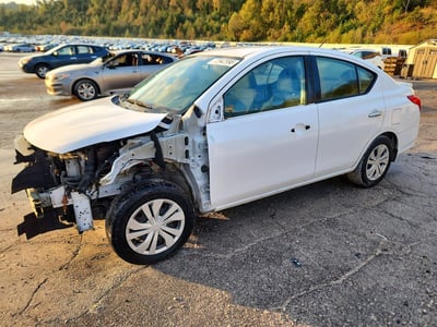 3N1CN7AP6GL****** 2016 Nissan Versa