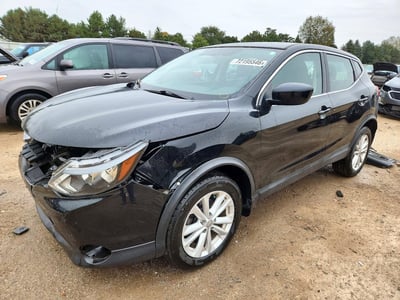 JN1BJ1CR3JW****** 2018 Nissan Rogue Sport