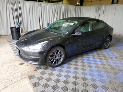 5YJ3E1EA7NF****** 2022 Tesla Model 3