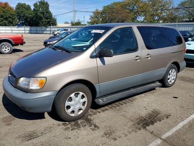 4T3ZF19C8XU****** 1999 Toyota Sienna