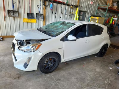 JTDKDTB35G1****** 2016 Toyota Prius C