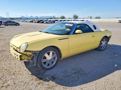 1FAHP60A22Y****** 2002 Ford Thunderbird