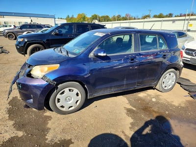 JTKKUPB48E1****** 2014 Scion xD