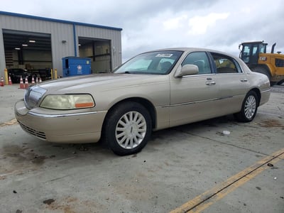 1LNHM81W54Y****** 2004 Lincoln Town Car