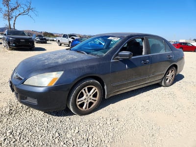 1HGCM567X7A****** 2007 Honda Accord