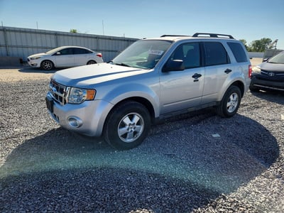 1FMCU9D77AK****** 2010 Ford Escape