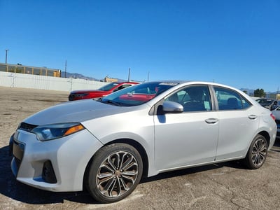 5YFBURHE7GP****** 2016 Toyota Corolla