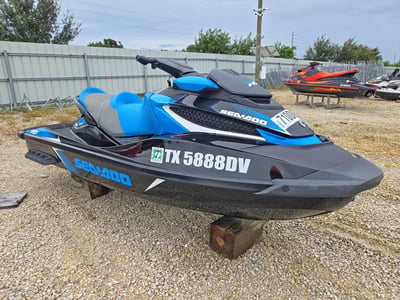 YDV0932***** 2017 Sea-Doo Rxt 260