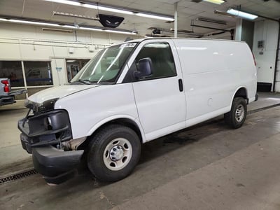 1GCWGAFF4H1****** 2017 Chevrolet Express