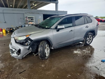 2T3W1RFV8KW****** 2019 Toyota RAV4