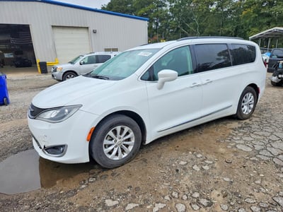 2C4RC1BG9HR****** 2017 Chrysler Pacifica
