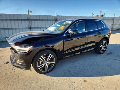 YV4102RK6M1****** 2021 Volvo XC60