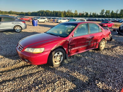 1HGCG16592A****** 2002 Honda Accord