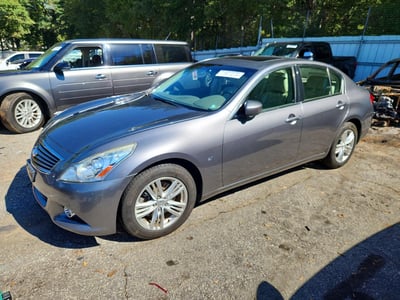 JN1CV6AR6FM****** 2015 Infiniti Q40