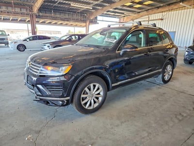 WVGEF7BP9HD****** 2017 Volkswagen Touareg
