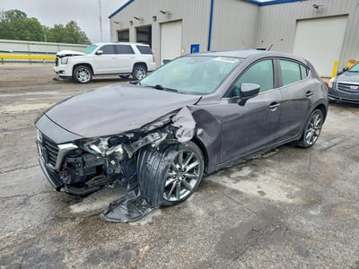 3MZBN1L36JM****** 2018 Mazda 3