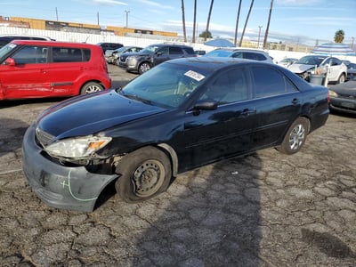 JTDBE32K220****** 2002 Toyota Camry