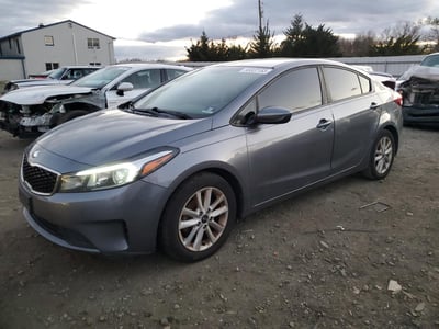 3KPFL4A77HE****** 2017 Kia Forte