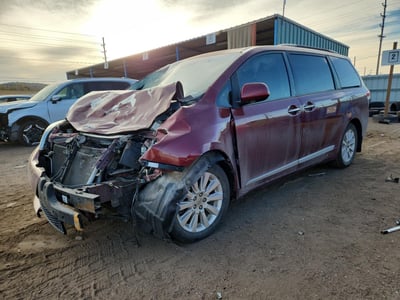 5TDYK3DC1CS****** 2012 Toyota Sienna