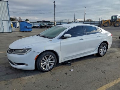 1C3CCCAB9FN****** 2015 Chrysler 200