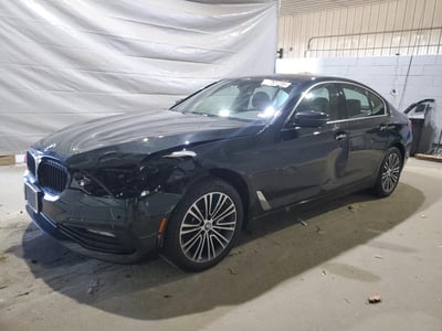 WBAJA7C51JW****** 2018 BMW 5 Series