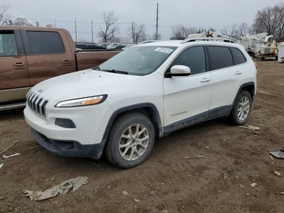 1C4PJMCB6HW****** 2017 Jeep Cherokee