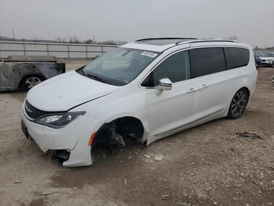 2C4RC1GG2HR****** 2017 Chrysler Pacifica