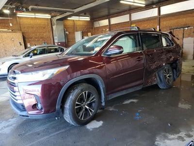 5TDBZRFH1KS****** 2019 Toyota Highlander
