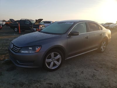 1VWBP7A32DC****** 2013 Volkswagen Passat