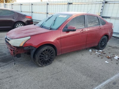 1FAHP3GNXBW****** 2011 Ford Focus