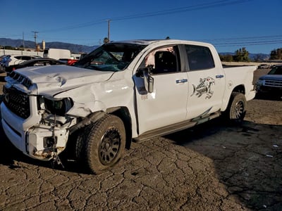 5TFAY5F19JX****** 2018 Toyota Tundra