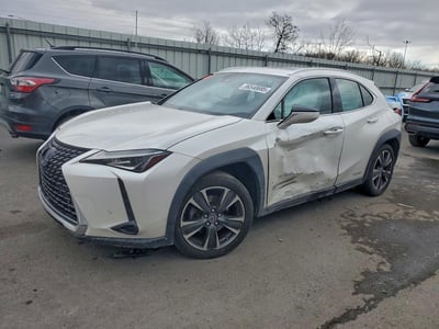 JTHU9JBH8K2****** 2019 Lexus UX 250h
