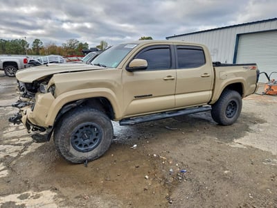 3TMCZ5AN9JM****** 2018 Toyota Tacoma