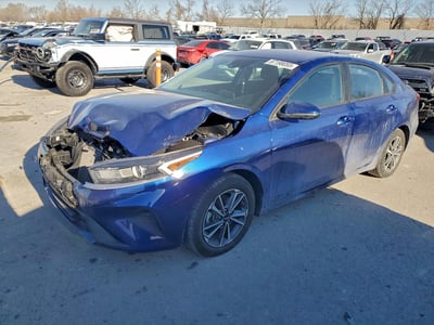 3KPF24AD2PE****** 2023 Kia Forte