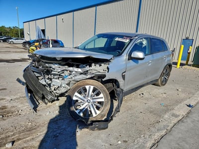 JA4ARUAU3SU****** 2025 Mitsubishi Outlander