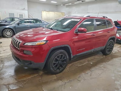 1C4PJMCB2HW****** 2017 Jeep Cherokee