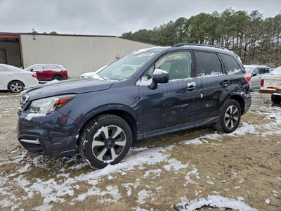 JF2SJARC1HH****** 2017 Subaru Forester