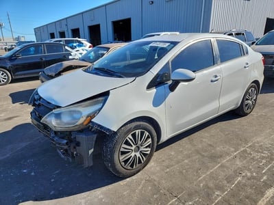 KNADM4A33G6****** 2016 Kia Rio