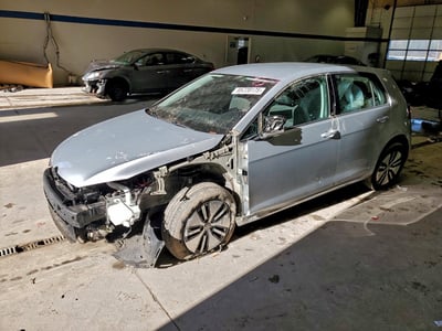 WVWKR7AU4KW****** 2019 Volkswagen E-Golf