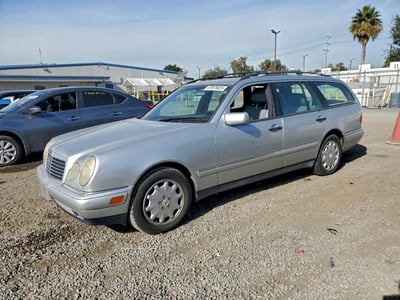 WDBJH65F4WA****** 1998 Mercedes-Benz E-Class
